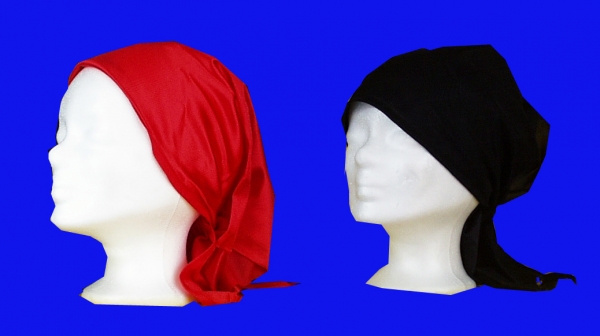 Pirat, in rot und schwarz